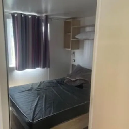 La 4 Etoiles Emplacement E29 3ch 1sdb Clim Διαμέρισμα *